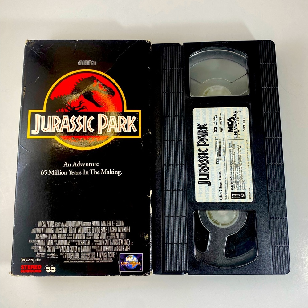 Jurassic Park VHS 1993 Stephen Spielberg dinasour movie suspense comedy family